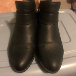 Black booties ONLY. Brown are for reference.